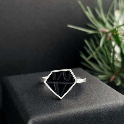 Black ‘diamond’ ring